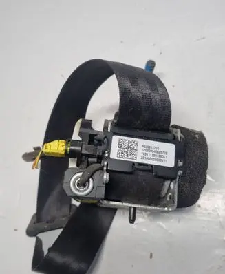 Volvo S60 Middle seatbelt (rear) 34068577 061174 B180511