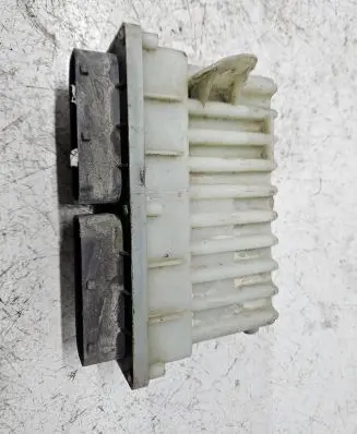 Opel Zafira A Coolant fan relay 24462346