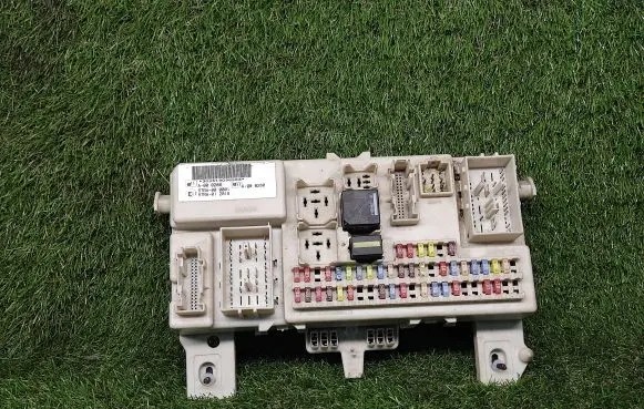 Ford Focus Power management control unit 4M5T14A073BF
