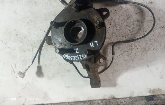 Toyota Avensis T250 Front wheel hub spindle knuckle 4321205060