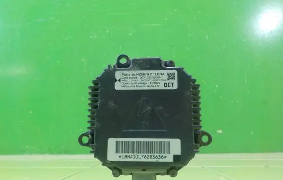 Nissan X-Trail T31 LED ballast control module PRZOD