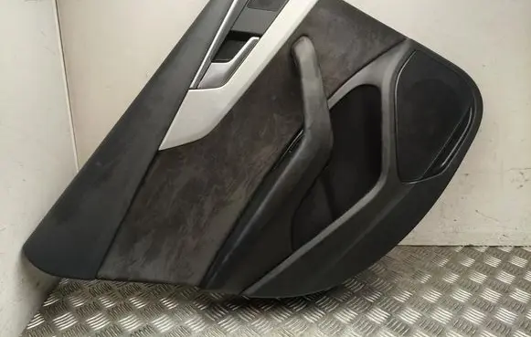 Audi A5 8T 8F Front door card panel trim 8W8867317