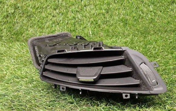 Opel Zafira C Dashboard side air vent grill/cover trim 13427381