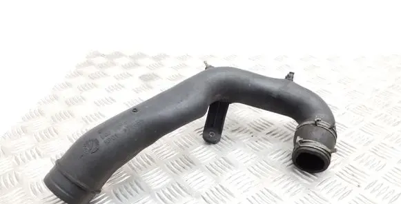 Audi A2 Turbo air intake inlet pipe/hose 6Q0129654BD 6Q0145972A