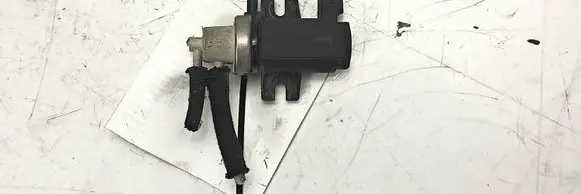 Renault Master II EGR valve 1H0906627A