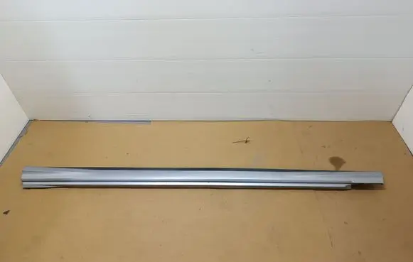 Audi A8 S8 D5 Sill