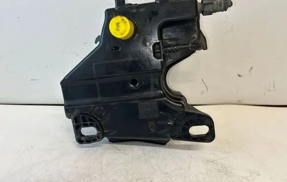 Citroen C4 II Picasso AdBlue liquid reservoir 9800323880 T999904 4005004AA