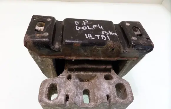 Volkswagen Golf IV Engine mount bracket 1J0199555