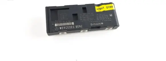 Mercedes-Benz E W212 Tailgate/trunk control unit/module A2129009916 A2048706526 A2129025506