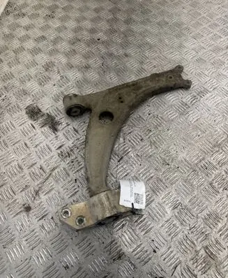 Volkswagen PASSAT B6 Front lower control arm/wishbone