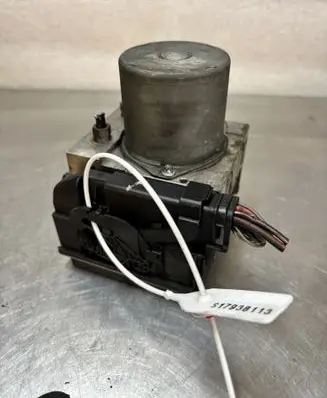 Renault Scenic II - Grand scenic II Master brake cylinder