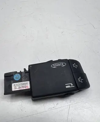 Renault Clio II Multifunctional control switch/knob 8200058695