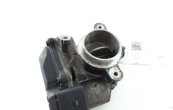 Skoda Octavia Mk3 (5E) Throttle valve 04L128063M 04L128059F