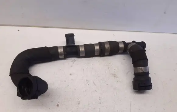 Audi A6 S6 C6 4F Electric car engine cooling hoses/pipes 