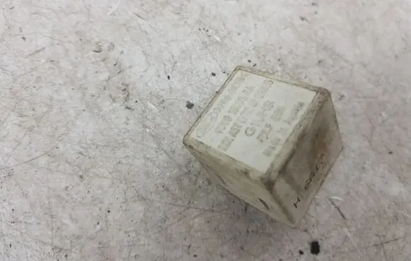 Chevrolet Captiva Other relay H6A17