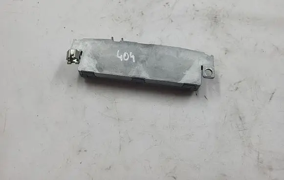 Audi A4 S4 B8 8K Aerial antenna amplifier 8K5035225J RT84013 0060461