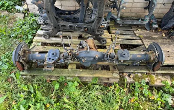 Toyota Land Cruiser (J150) Rear axle beam with reductor N52