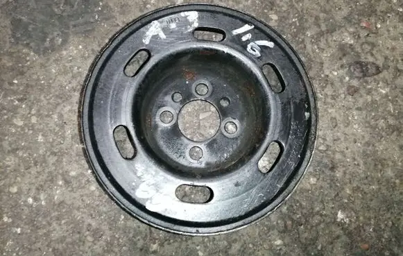 Audi A3 S3 8L Crankshaft pulley 06A105255F