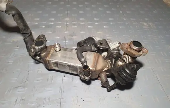 BMW 5 F10 F11 EGR valve cooler PT15401 012235