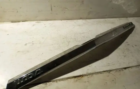 Opel Astra H Tailgate trim 13105914