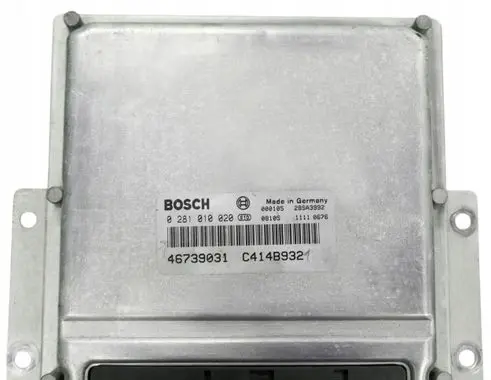 Alfa Romeo 156 Engine control unit/module 46739031