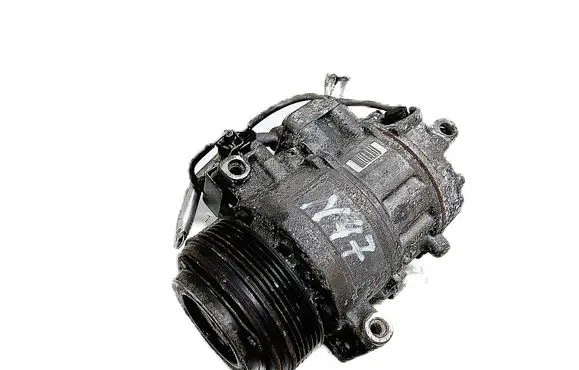 BMW 1 E81 E87 Air conditioning (A/C) compressor (pump) 447260-1852