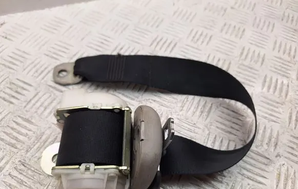 Toyota Corolla Verso AR10 Third row seat belt 735600F010C0 R1390 H073801