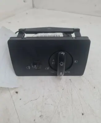 Ford Mondeo Mk III Light switch 1S7T13A024CC