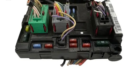 Peugeot Partner BSM Control unit 965061828000