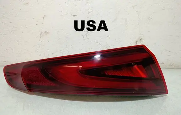 Alfa Romeo Giulia Rear/tail lights 20690108 00505485600