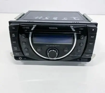 Toyota Hilux (AN10, AN20, AN30) Radio/CD/DVD/GPS head unit PZ47600212D0 DEHM8247ZT