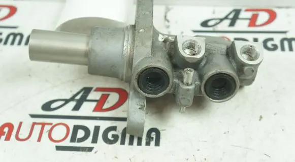 Peugeot 308 Master brake cylinder OEM