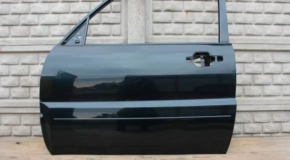 Mitsubishi Pajero Door (2 Door Coupe) 
