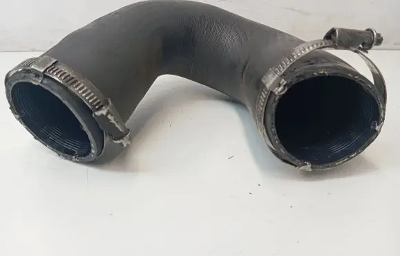 Porsche Cayenne (92A) Intercooler hose/pipe 7P0145993