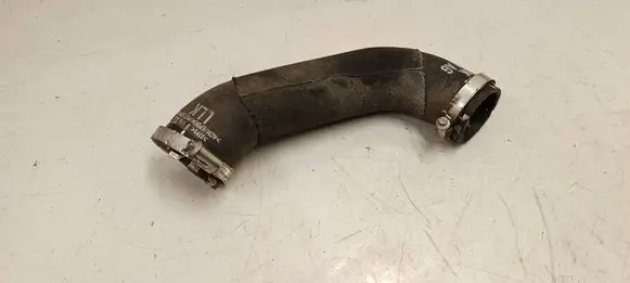 Intercooler hose/pipe