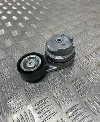 Alfa Romeo Stelvio Alternator belt tensioner 