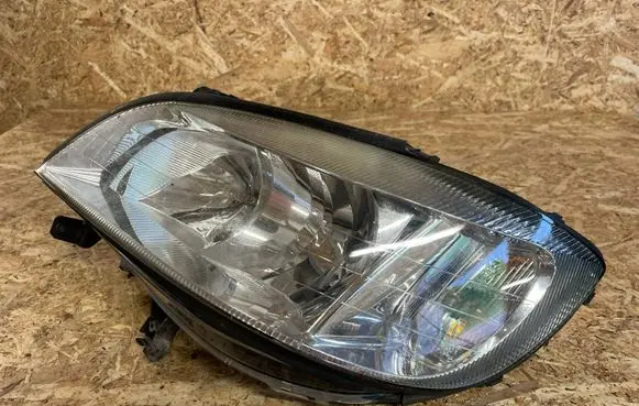 Opel Zafira A Headlight/headlamp 89100054
