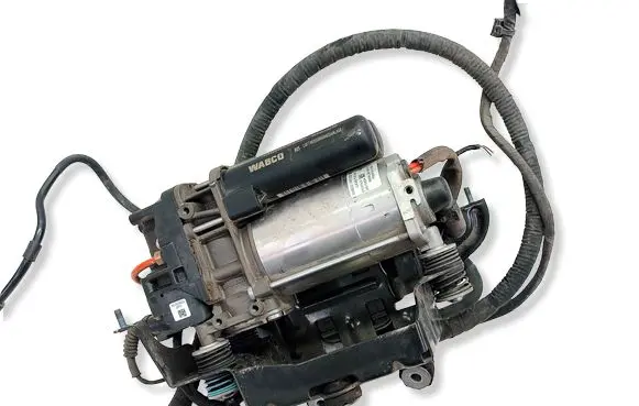 Audi Q7 4M Air suspension compressor/pump 4M0616005G