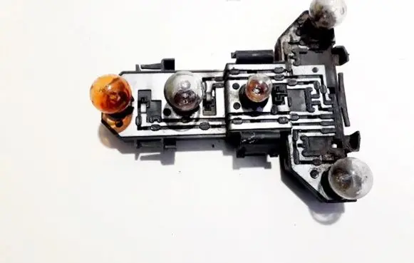 Volkswagen Golf IV Tail light bulb cover holder 1j694525