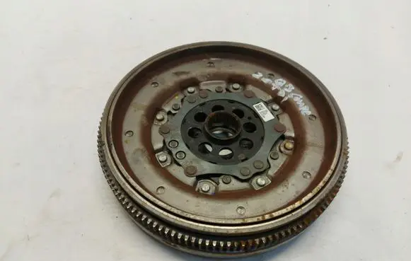 Audi Q3 F3 Dual mass flywheel 05l105266k