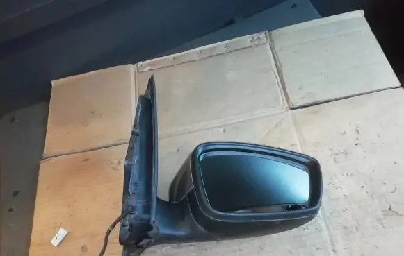 Volkswagen Up Manual wing mirror 0210057