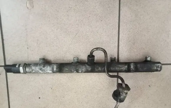 Land Rover Freelander Fuel main line pipe 0281002475 405003222