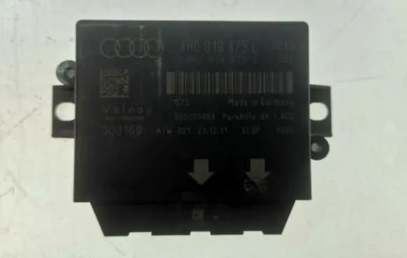 Audi A4 S4 B8 8K Parking PDC control unit/module 4H0919475L 4H0919475C