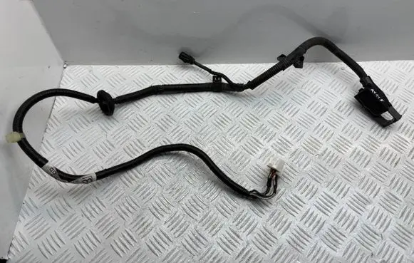 Toyota Avensis T270 Handbrake wiring loom/harness 8216405030 8216405030G