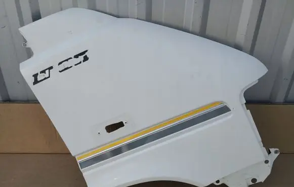 Volkswagen II LT Fender VWLTSAJMON