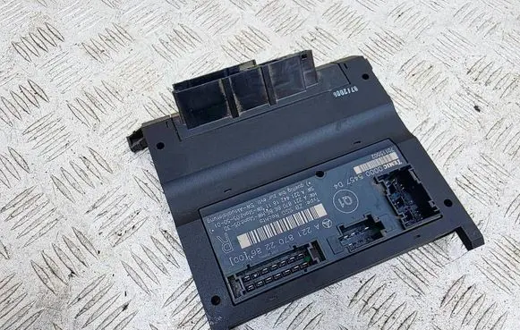 Mercedes-Benz S W221 Seat control module A2218702286 00005457D4