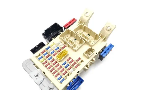KIA Rio Fuse module 919501W570