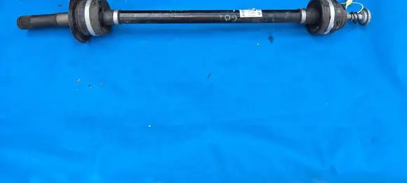 BMW X4 G02 Rear driveshaft 8689568 33208689568