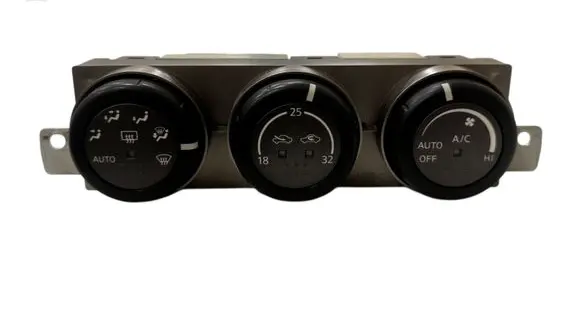 Nissan X-Trail T30 Climate control unit 27500EQ410 A0200018A04002