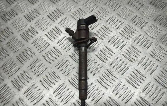 Volvo V70 Fuel injector 0445110078 8658352